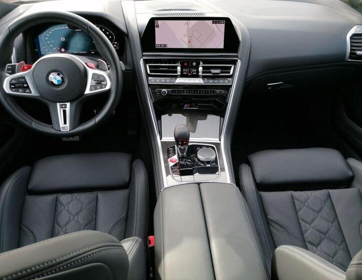 BMW M8 7