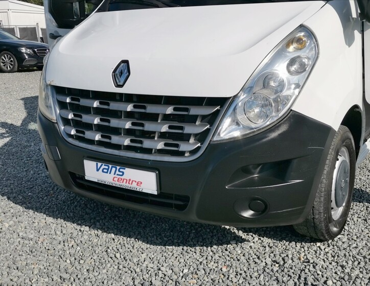 Renault Master 19