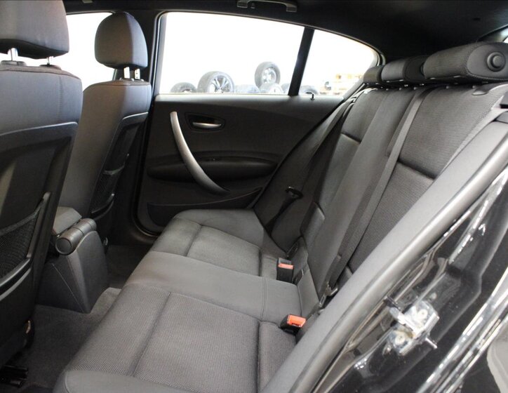 BMW Řada 1 Hatchback 3,0 l 195 kw