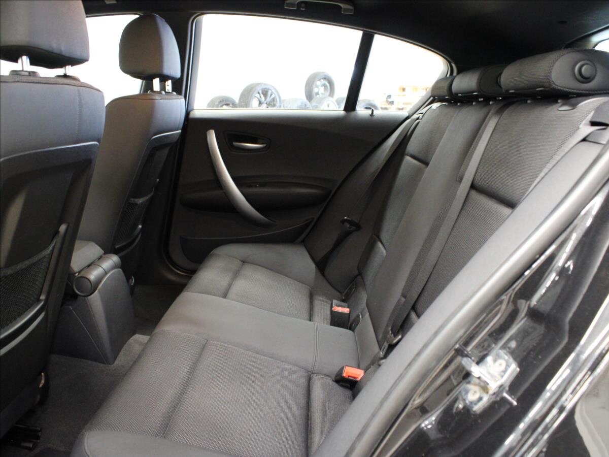 BMW Řada 1 Hatchback 3,0 l 195 kw