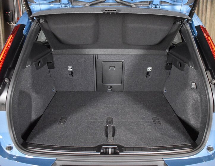 Volvo XC40 SUV 2,0 l 120 kw