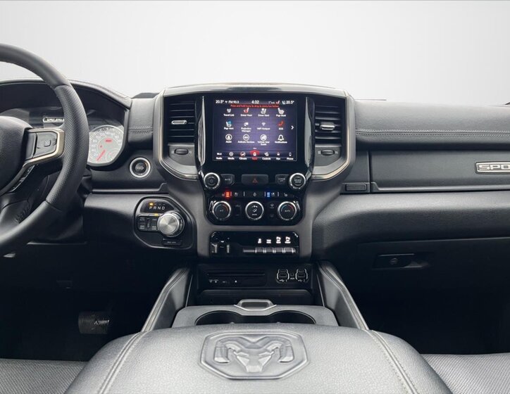 Dodge RAM 1500 Pick-up 5,7 l 291 kw