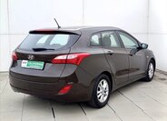 Hyundai i30 Kombi 1,6 l 99 kw