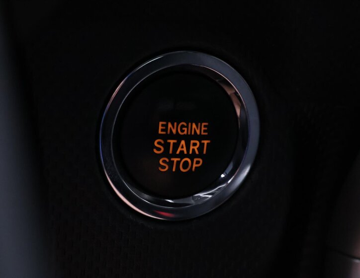 Toyota Urban Cruiser 16