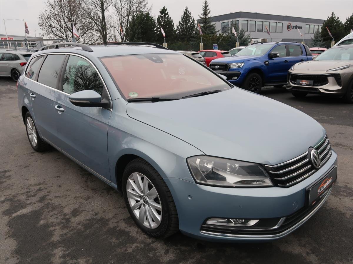 Volkswagen Passat Kombi 2,0 l 103 kw