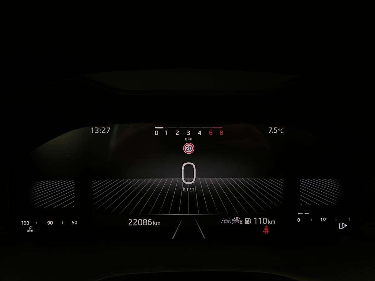 Škoda Karoq SUV 1,5 l 110 kw