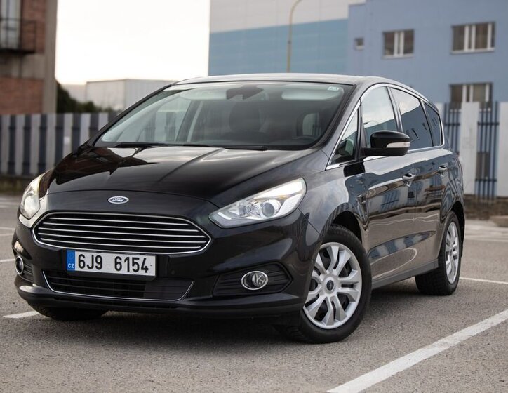 Ford S-MAX MPV 2,0 l 110 kw