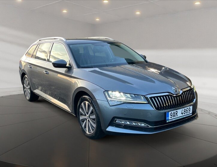 Škoda Superb 1