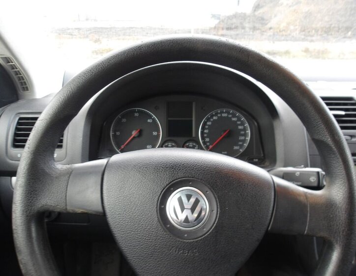 Volkswagen Jetta Sedan 1,9 l 77 kw