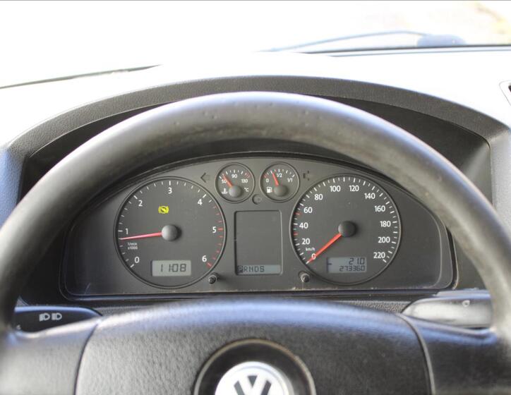 Volkswagen Transporter 16