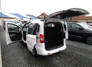 Ford Tourneo Courier 31