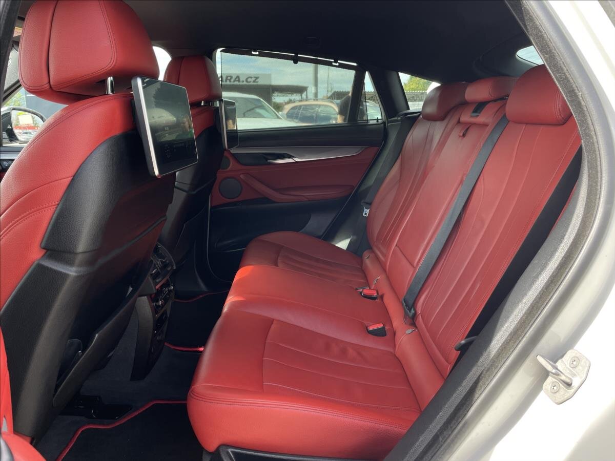 BMW X6 SUV 3,0 l 230 kw