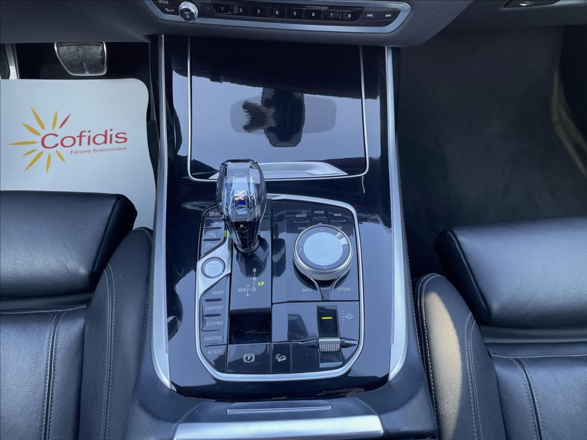 BMW X7 SUV / Terénní 3,0 l 195 kw