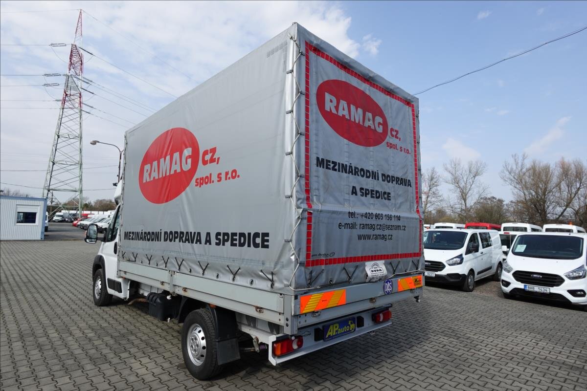 Opel Movano Valník 2,2 l 121 kw