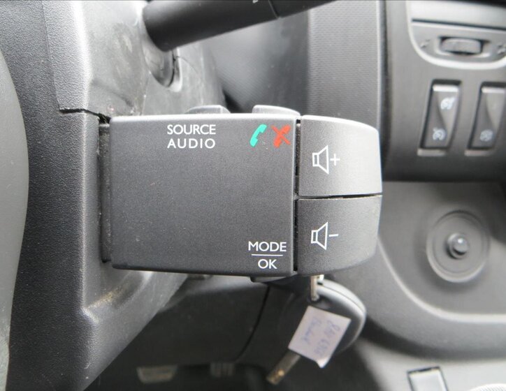 Renault Trafic Skříň 2,0 l 107 kw