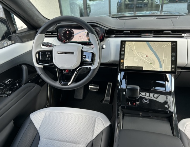 Land Rover Range Rover Sport 26