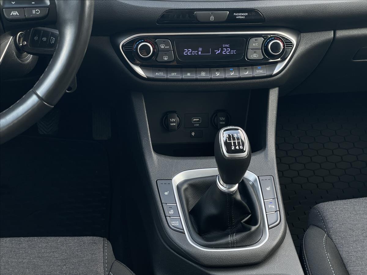 Hyundai i30 Kombi 1,5 l 118 kw