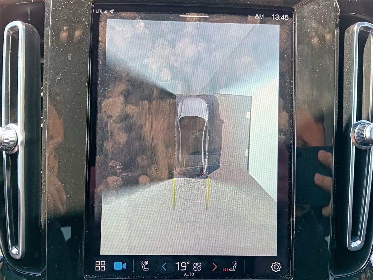 Volvo C40 Hatchback 0,0 300 kw