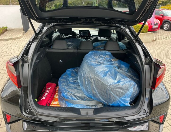 Toyota C-HR SUV / Terénní 1,8 l 72 kw