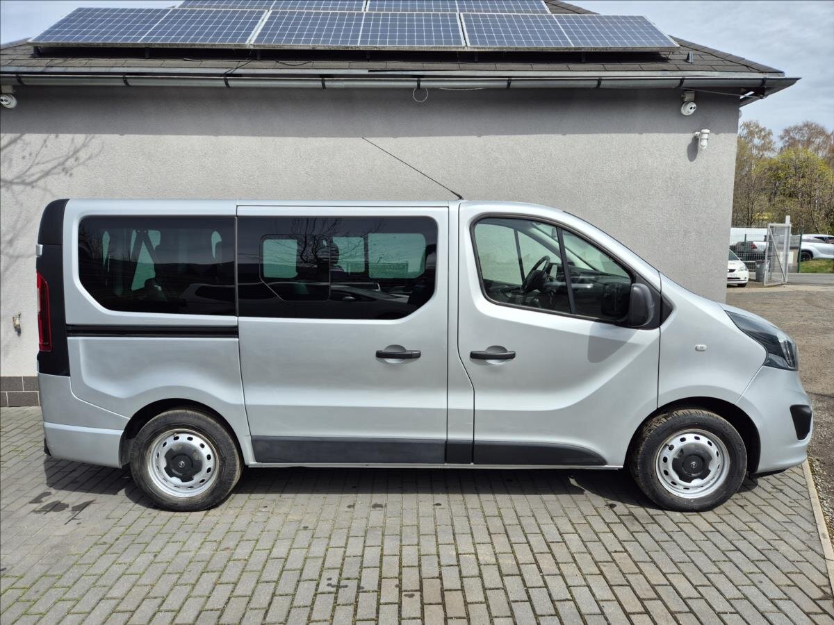Opel Vivaro Kombi 1,6 l 92 kw