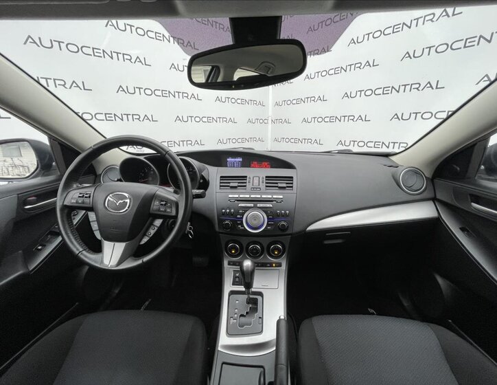 Mazda 3 Hatchback 2,0 l 110 kw