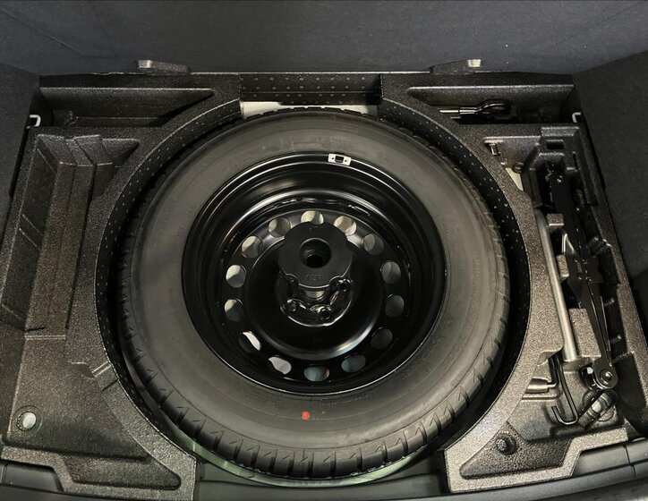 Škoda Karoq SUV 1,5 l 110 kw