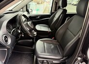 Mercedes-Benz Vito 12