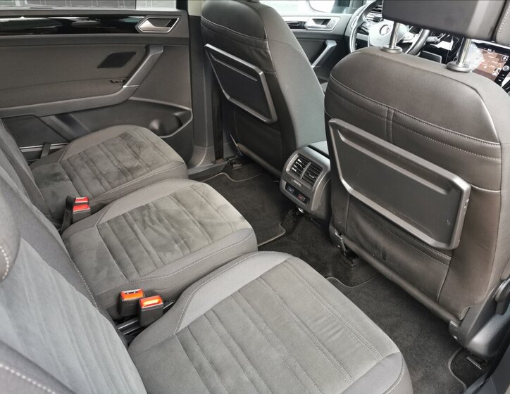 Volkswagen Touran MPV 1,6 l 85 kw