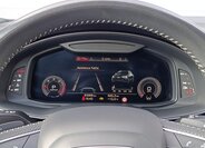 Audi Q8 SUV / Terénní 3,0 l 210 kw