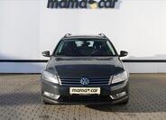 Volkswagen Passat 2