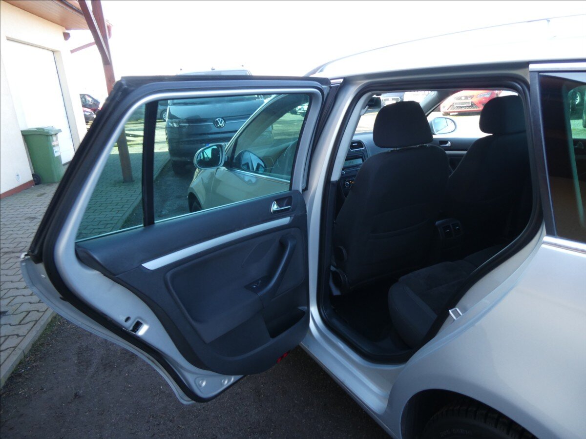 Volkswagen Golf Kombi 1,4 l 90 kw