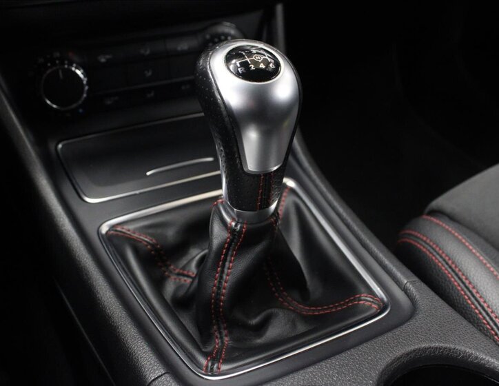 Mercedes-Benz CLA 26