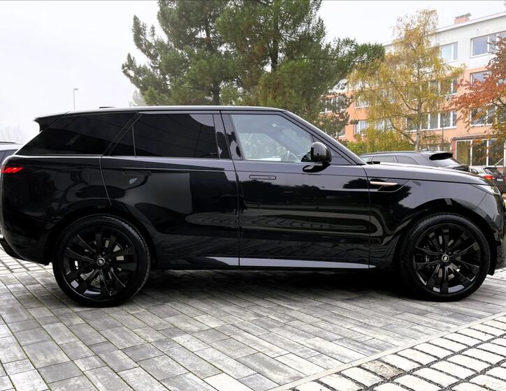 Land Rover Range Rover Sport 11