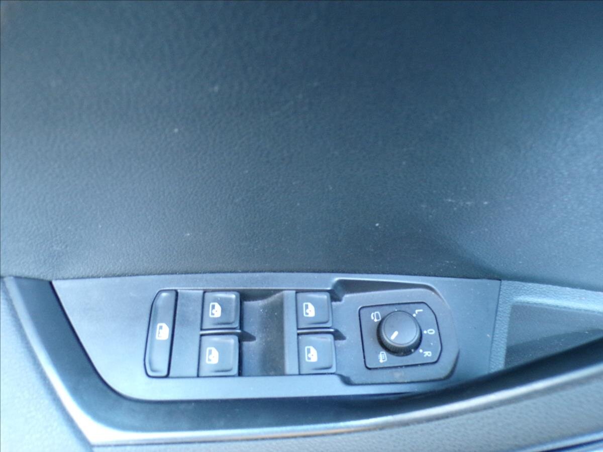 Škoda Karoq Kombi 1,5 l 110 kw