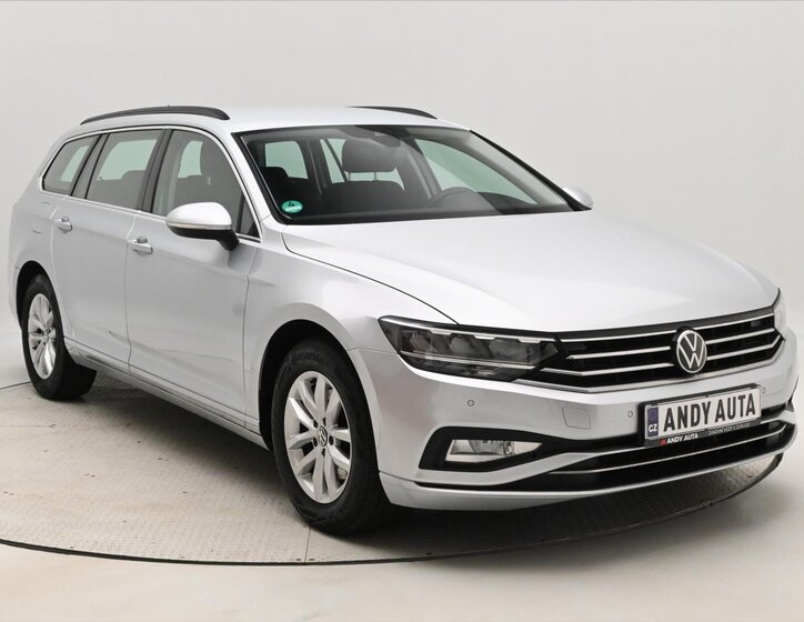 Volkswagen Passat Kombi 2,0 l 110 kw