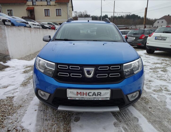 Dacia Sandero Hatchback 898,0 66 kw