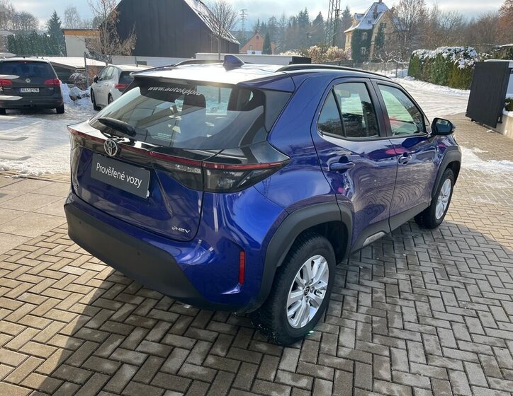 Toyota Yaris Cross 6