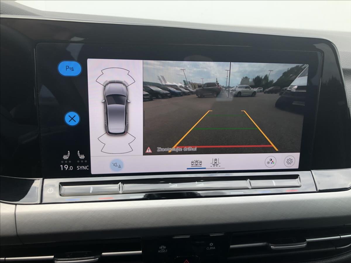 Volkswagen Golf Hatchback 1,5 l 96 kw