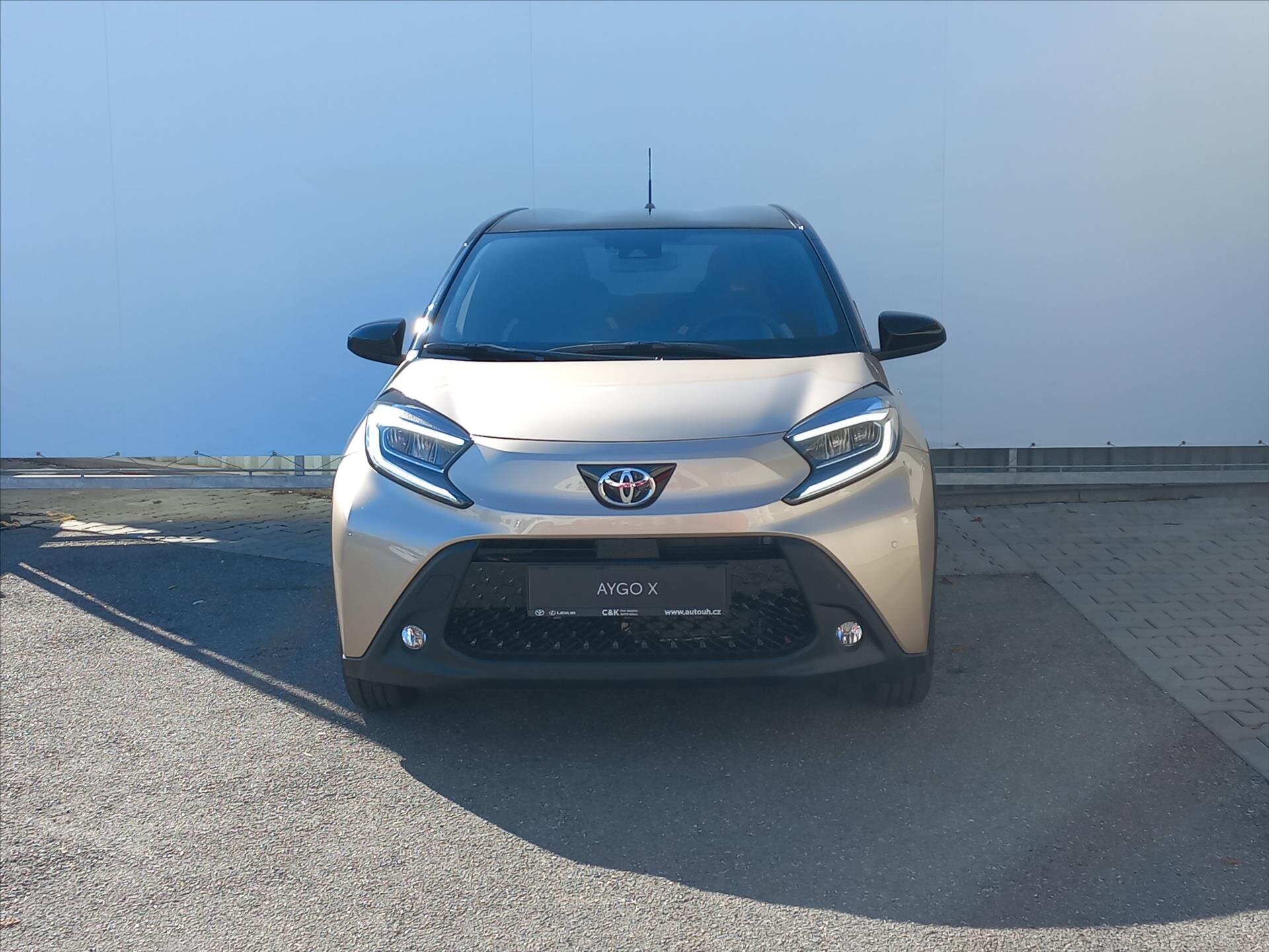 Toyota Aygo Hatchback 998,0 53 kw