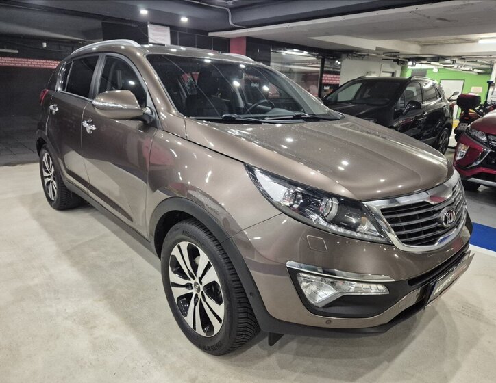 KIA Sportage SUV / Terénní 2,0 l 120 kw