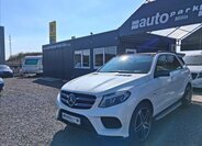 Mercedes-Benz GLE Kombi 3,0 l 270 kw
