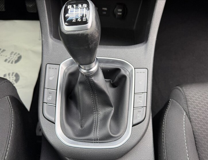 Hyundai i30 Kombi 998,0 88 kw