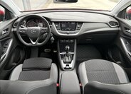 Opel Grandland X 9