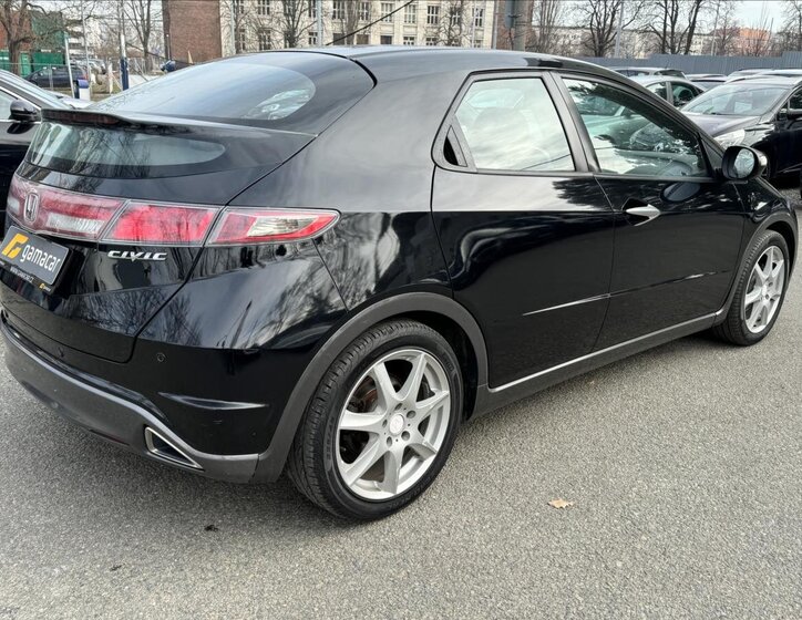 Honda Civic Hatchback 1,3 l 73 kw