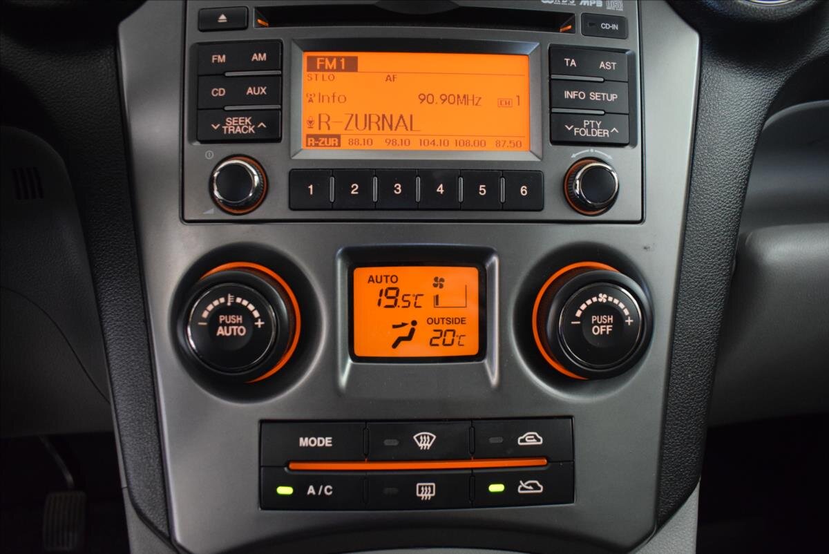 KIA Carens MPV 1,6 l 94 kw