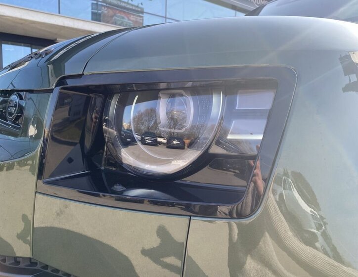 Land Rover Defender SUV / Terénní 3,0 l 258 kw