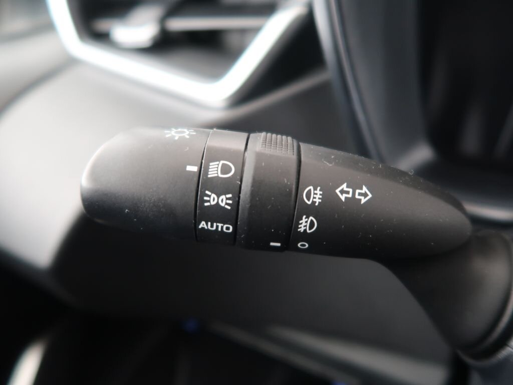 Toyota Corolla Sedan 1,5 l 92 kw