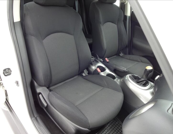 Nissan Juke Hatchback 1,6 l 86 kw