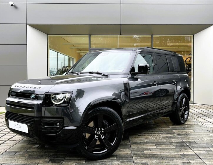 Land Rover Defender SUV / Terénní 3,0 l 183 kw