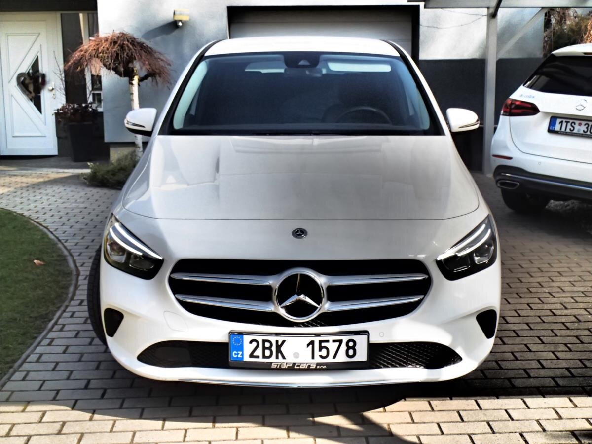 Mercedes-Benz Třídy B Kombi 1,3 l 100 kw